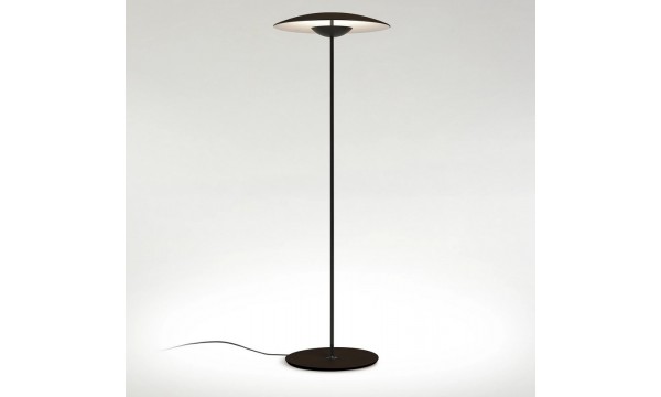 Floor-standing interior light